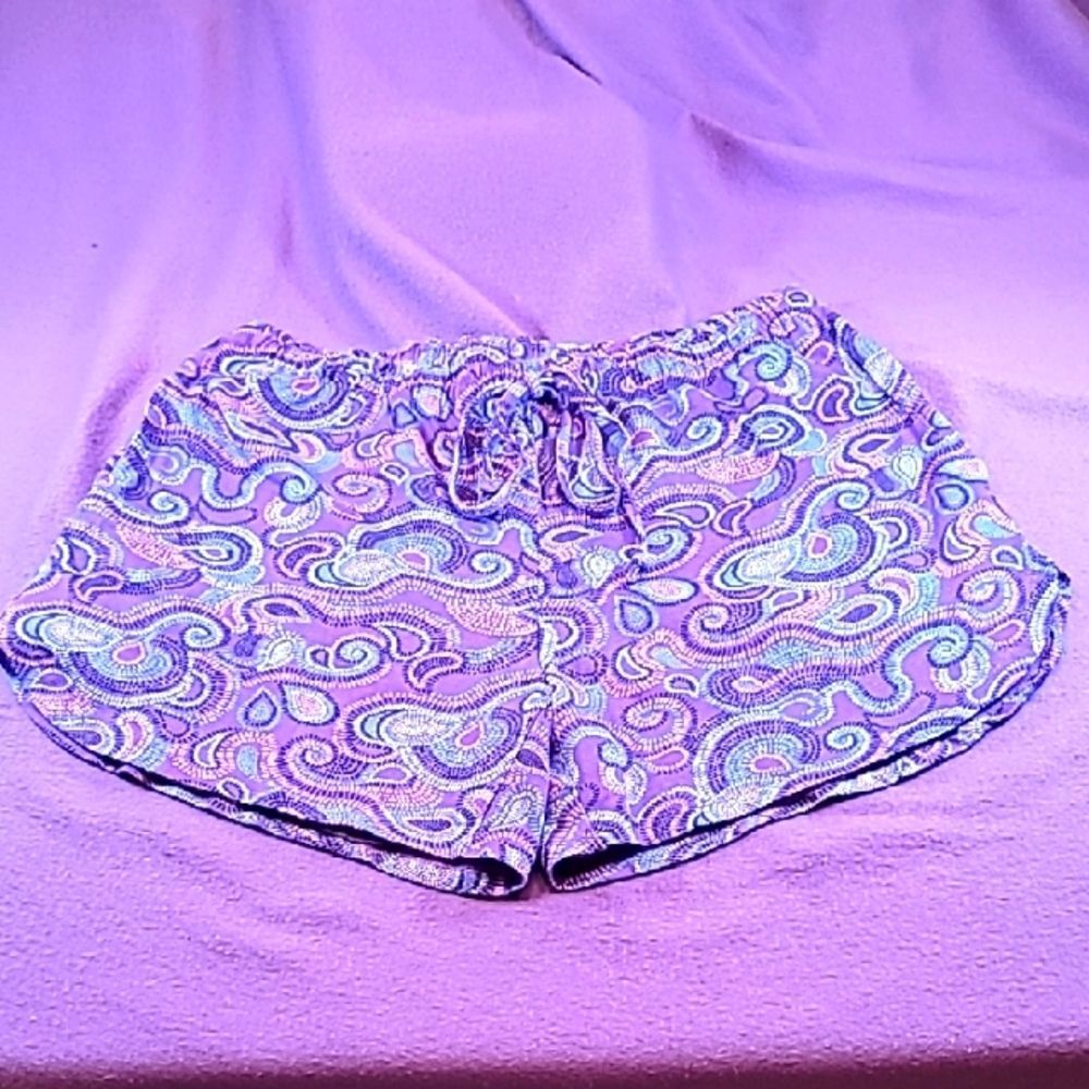 0707. NWOTs ~ Dreams & Co.~ 14/16 ~ Paisley in Purples & Blues
